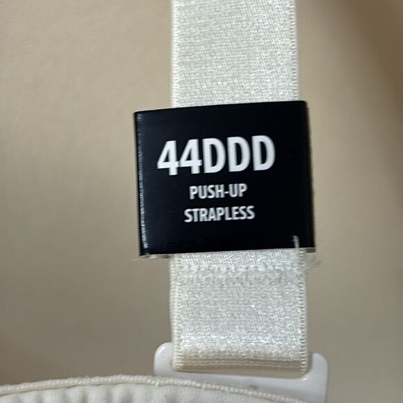 Torrid Cream Lace Bra 44DDD NWT Push up Strapless Criss-cross Neutral Feminine - Picture 6 of 12